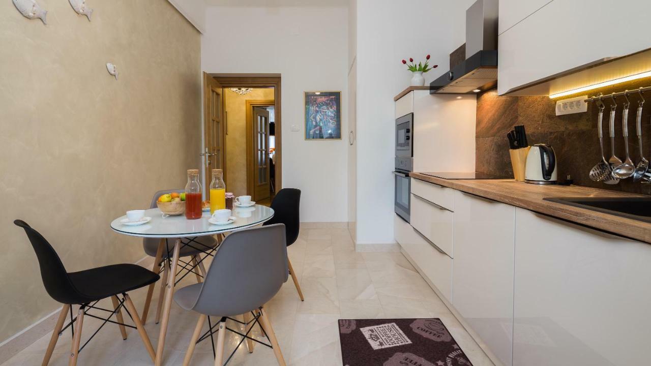 Luxury Apartment Luce 斯普利特 外观 照片